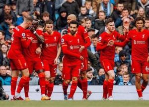 ملخص وأهداف مباراة ليفربول وتوتنهام في الدوري الإنجليزي (4-3) قمة مثيرة بين الريدز والسبيرز