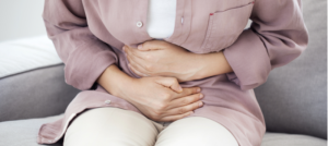 ما أسباب تقلصات البطن؟ وما طرق علاجها؟