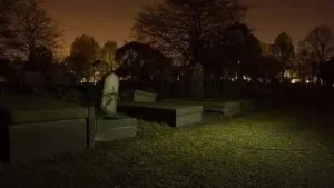 حـIرسة Iلمقابر