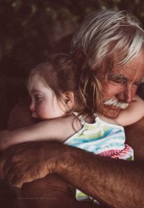 أحد الإخوة من قرى الجزائر