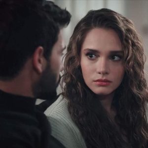 قصه  هتقوم تروح لعروستك