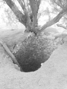 قرية كلما وُلد طفل فيها اختفى بعد ولادته لمدة خمسة أيام