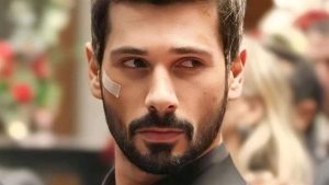 انا كنت محتاج مربيه لابني