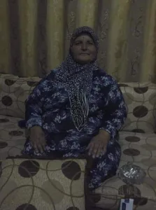 بايتة عند اختي