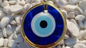 صفات الحاسد او الحاسدة