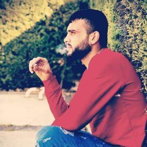 نزلت اقابلها هي وامها