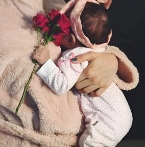 اسم بنت اخويا