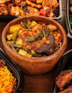 طاجن في الفرن