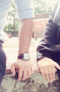 الطبيب وخريجة الفنون الجميلة