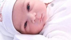 بعد ثلاثين عاما من الزواج أصبحت زوجته لا تروق له ولا تعجبه