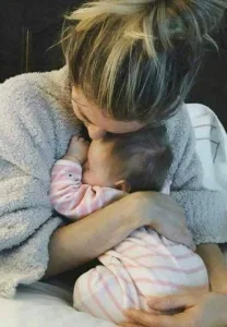 حامل في بنت