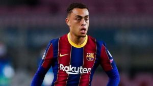 ديست يتخـ،ـذ قراره بشأن الرحيل المحتمل عن برشلونة