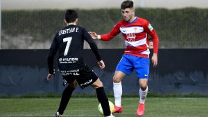 برشلونة يعلن رسميا التعاقد مع جوهرة غرناطه