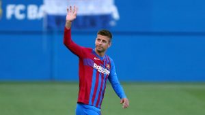 بيكيه يصـ،ـرح : العب لبرشلونة حاليا مقابل 4 دولارات