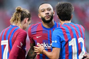 بفضل بكيه ..إدارة لابورتا تعـ،ـلن تسجيل 3 لاعبين من الصفقات الجديدة