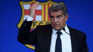 رادار برشلونة يتحول إلي الأرجنتين ..أسم جديد يجذب اهتمام لابورتا لخلافة كومان