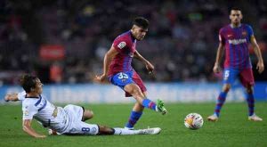 الجميع يتسائل : من هو عبدالصمد الذي شارك مع برشلونة امام الافيس