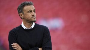 لاعب ريال مدريد يدافع عن انريكي ويبرئه من تهمة برشلونة