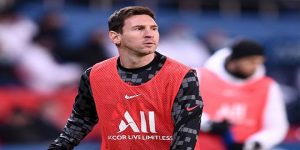 عودة ميسي لبرشلونة باتت مرهونة علي انجاز واحد