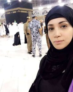 اختفاء مفاجئ لـ ديانا حداد بعد تأكيد اعتناقها الإسلام.. حـ،ـذف جميع صورها