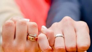 قصة واقعية لرجل كان يحب فتاه ثم تزوجها وحين تم الدخول بها اكتشف ان زوجته التي كان يحبها ليست عذراء الحزء الثاني والاخير