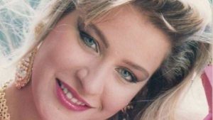 ظهور صـ،ـ،ـاد .م للفنانة شيرين سيف النصر بعد اخـ،ـتـ،ـفـ،ـاء 12 عامًا..ما حدث لنجمة التسعينات الجميلة الشقراء؟