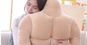 مخدة الج،،فاف العا،،طفي للبنات ? شوفوا مخدات الشباب في أول تعليق ????