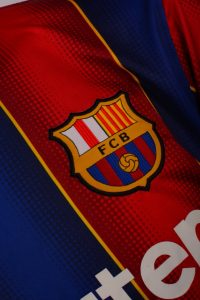 لاعب مغربي جديد يظهر مع برشلونة