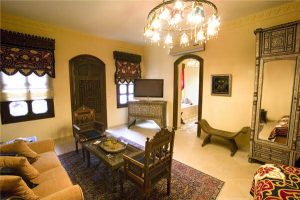 حمـ.ـايا شرط عليا شرط قبل ما يوافق بيا