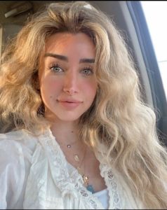 ديكور منزل أحمد فهمي وهنا الزاهد عصري وبسيط… بالفيديو وبالصور