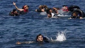 عا،جل- 4 مها،جر،ين غر،،قا فى المانش