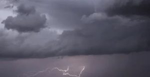 منخفض جوي وأمطار.. الأرصاد تحذر من طقس الغد بسبب التقلبات الجوية