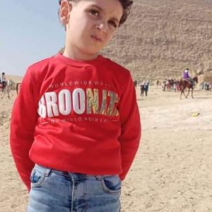 وقوع طفل في البير