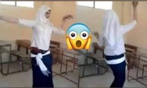 بنت عمرها 16سنه