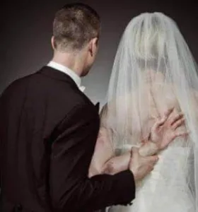 روايه فكيت الطرحة ومسحت دموعي كامله