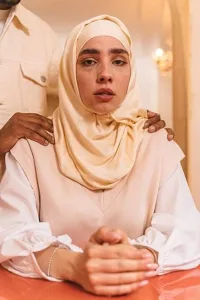 الزوجة الصالحة