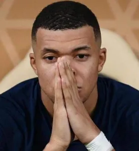 خطيبة كليان امبابي