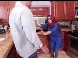 ابgس ايدك يبيه ابعد عنى