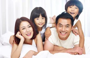 تعرف على السبب.. أزواج يابانيون ينامون في غرف منفصلة