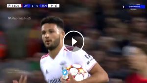 بنفيكا يسجل التعادل في مرمى ليفربول