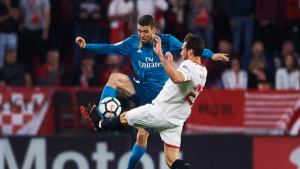 ريال مدريد يفتقد نجم خط وسطه أمام إشبيلية