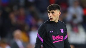 بيدري يقلل من إنجازات ريال مدريد ويمجّد برشلونة