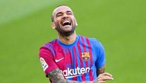 ألفيس يزامل مارسيلو في فريقه الجديد