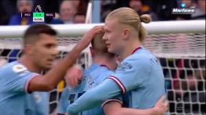 هدف هالاند الخرافي