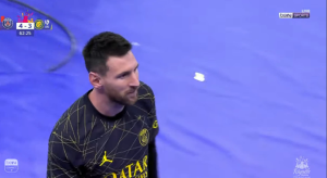 شاهد لحظة خروج ميسي