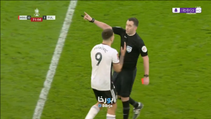 غباء لاعبي فولهام