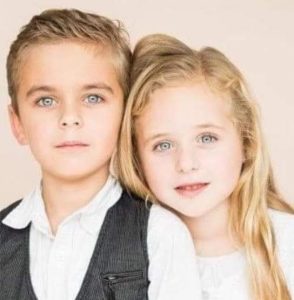 قصة التوأمان