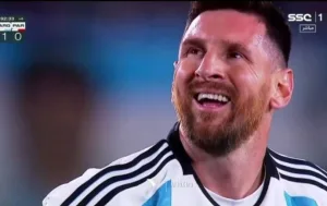 Watch the post prevent Messi from a historic goal after executing an imaginary free kick in the last second of the match