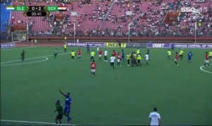 Watch the crowd break out in the match between Egypt and Sierra Leone in the African qualifiers