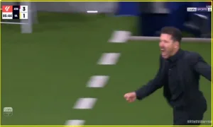 Watch: The shot that made Atleti coach Diego Simeone run on the field in a crazy way
